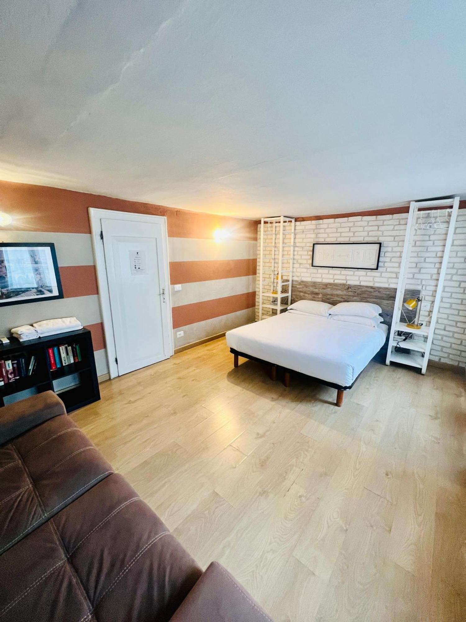 Room Verona Ai Conti Bagian luar foto